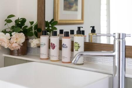 Two Rose Walk Cottage Cotswolds Moreton-in-Marsh Ngoại thất bức ảnh