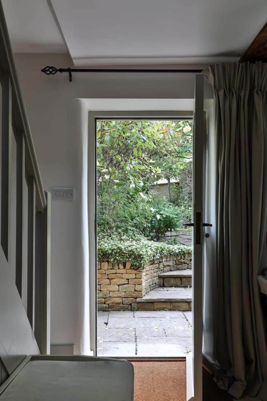Two Rose Walk Cottage Cotswolds Moreton-in-Marsh Ngoại thất bức ảnh